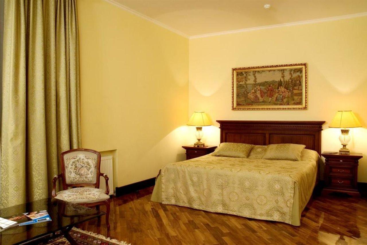 Optima Collection Dnipro Hotel Buitenkant foto