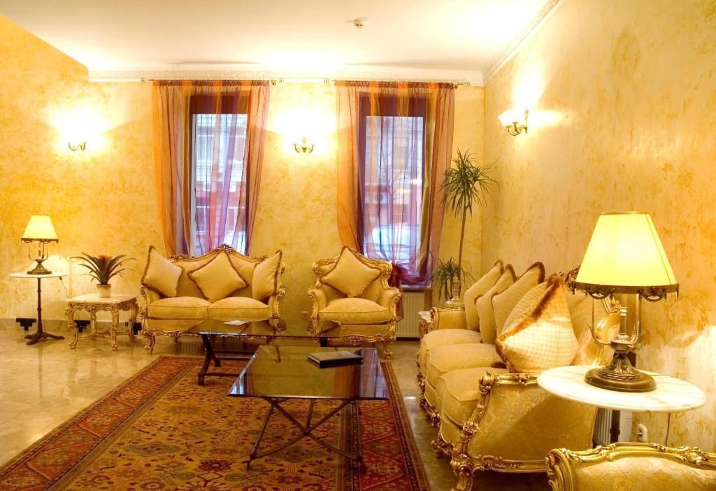 Optima Collection Dnipro Hotel Buitenkant foto